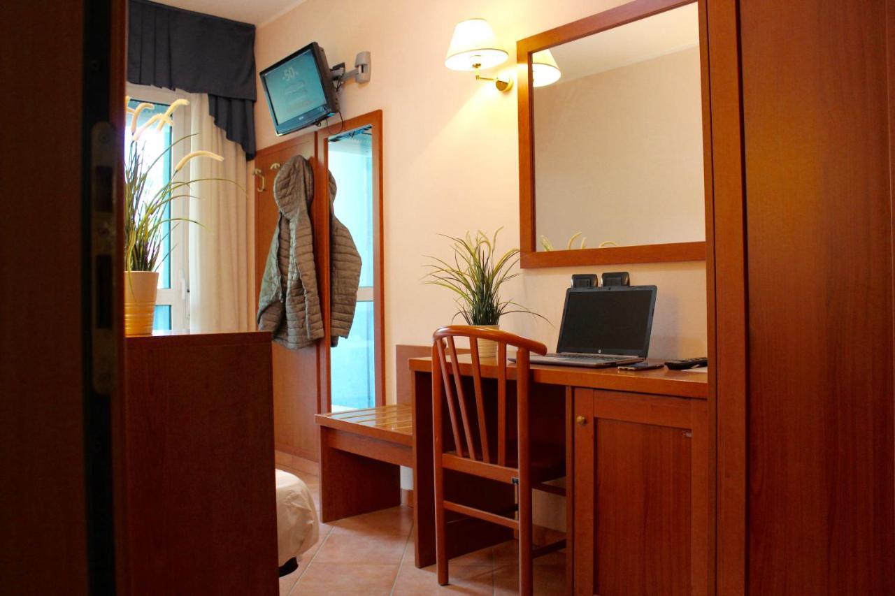 Depandance Hotel Jole Cesenatico Esterno foto